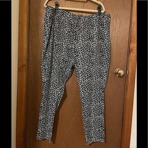 Roaman’s Plus Size Leggings
